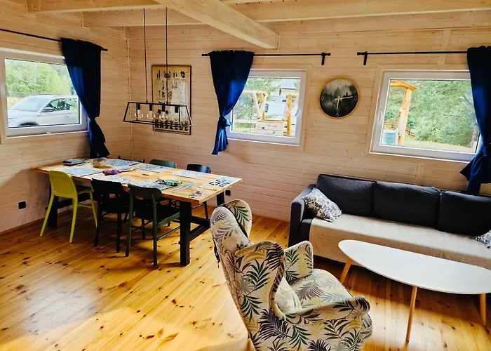 Dom W Jasieniu Сasa de vacaciones *